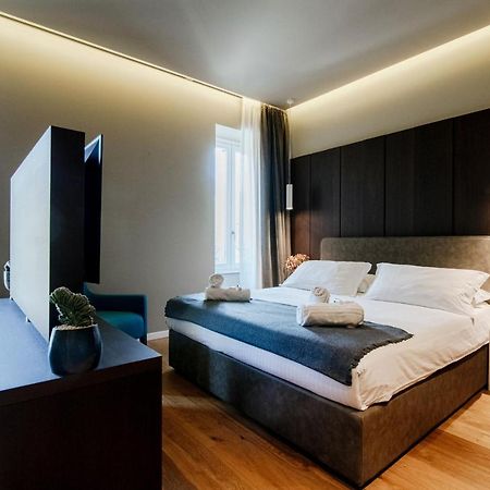 Ama 18 Rooms - The House Of Travelers- Como Zewnętrze zdjęcie