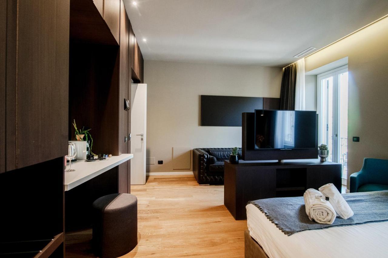 Ama 18 Rooms - The House Of Travelers- Como Zewnętrze zdjęcie