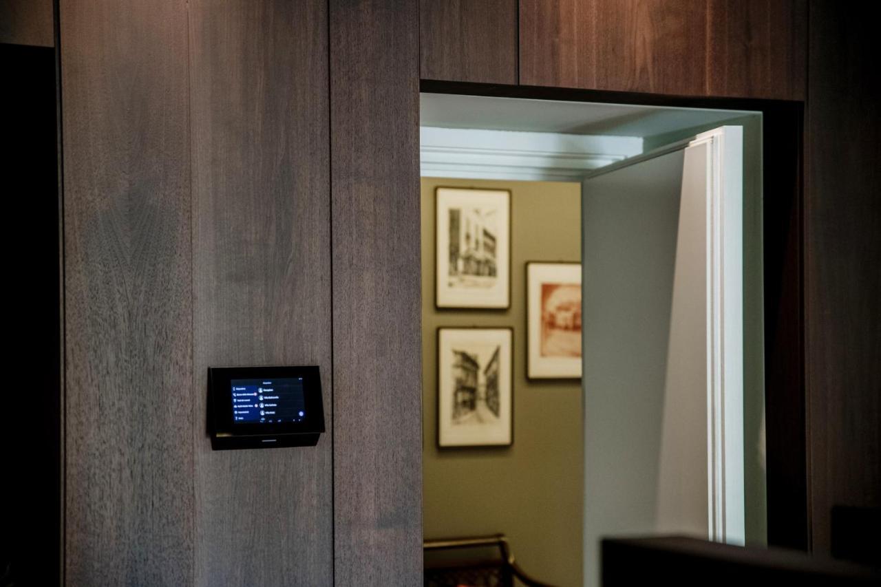 Ama 18 Rooms - The House Of Travelers- Como Zewnętrze zdjęcie