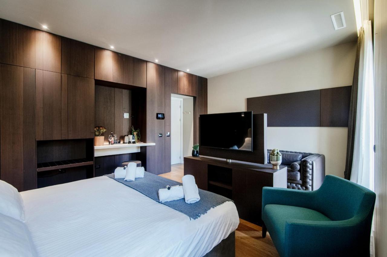 Ama 18 Rooms - The House Of Travelers- Como Zewnętrze zdjęcie